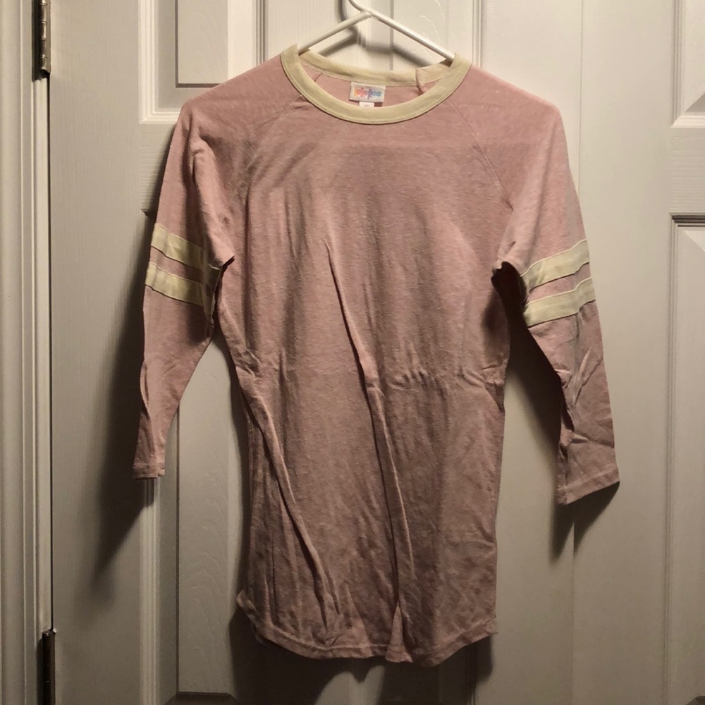 LuLaRoe 3/4 Length sleeve